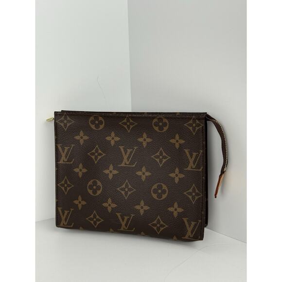 Louis Vuitton Toiletry Pouch 19 Brown Canvas Monogram Coated - Picture 1 of 10